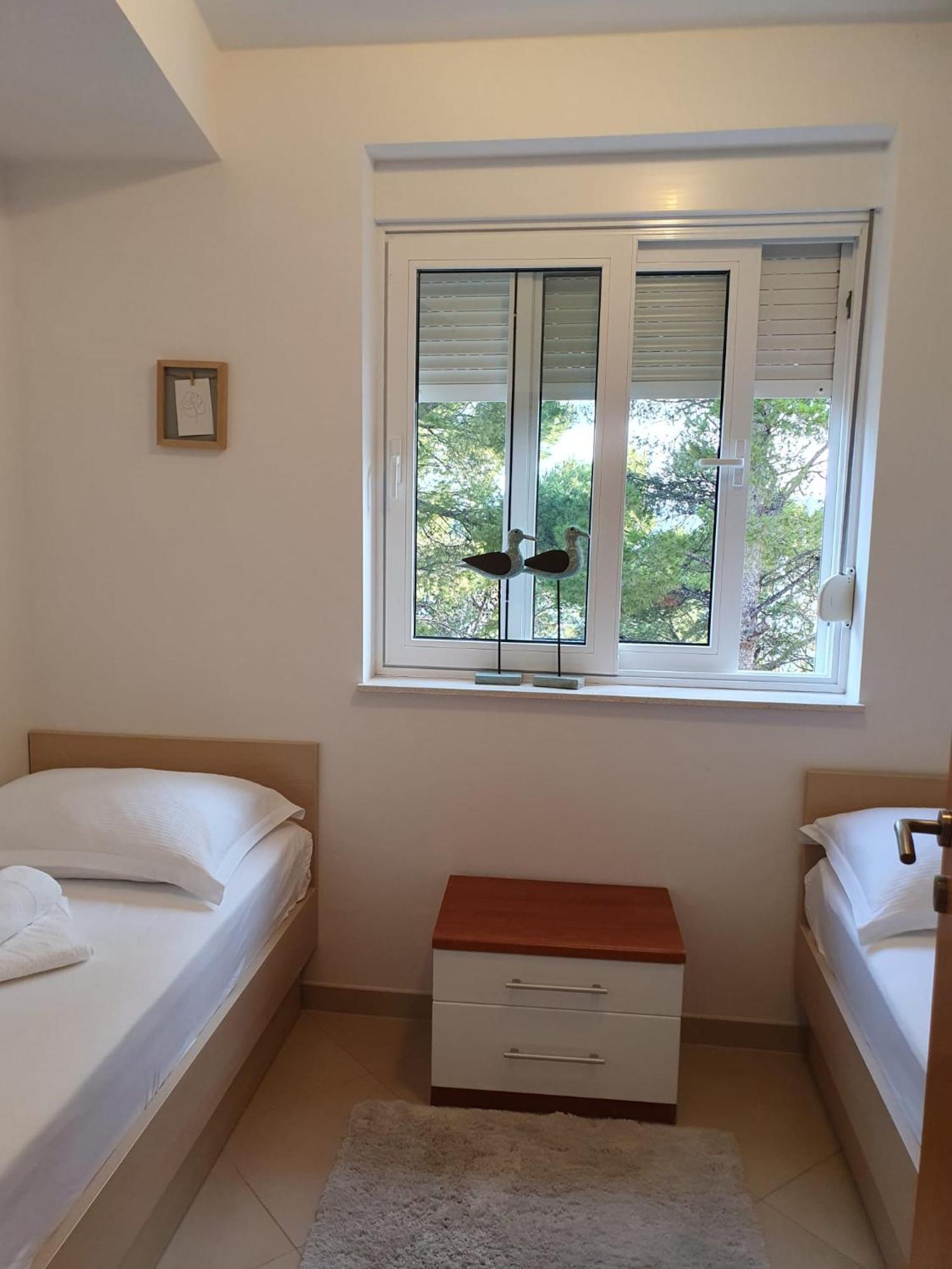Inas Place Baška Voda Dış mekan fotoğraf